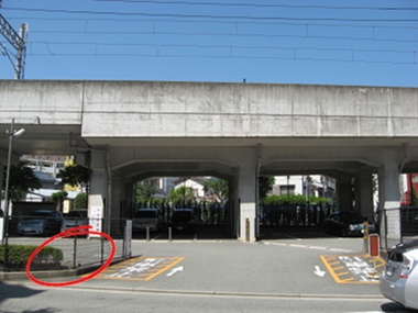 川西市の肩こりほぐし専門店（駐車場案内）６０番が専用駐車場です